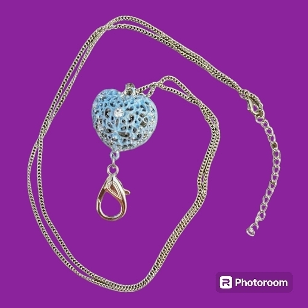 5/$25 PAPARAZZI Icy Baby Blue Puff Filigree Heart Coquette Lanyard Chain